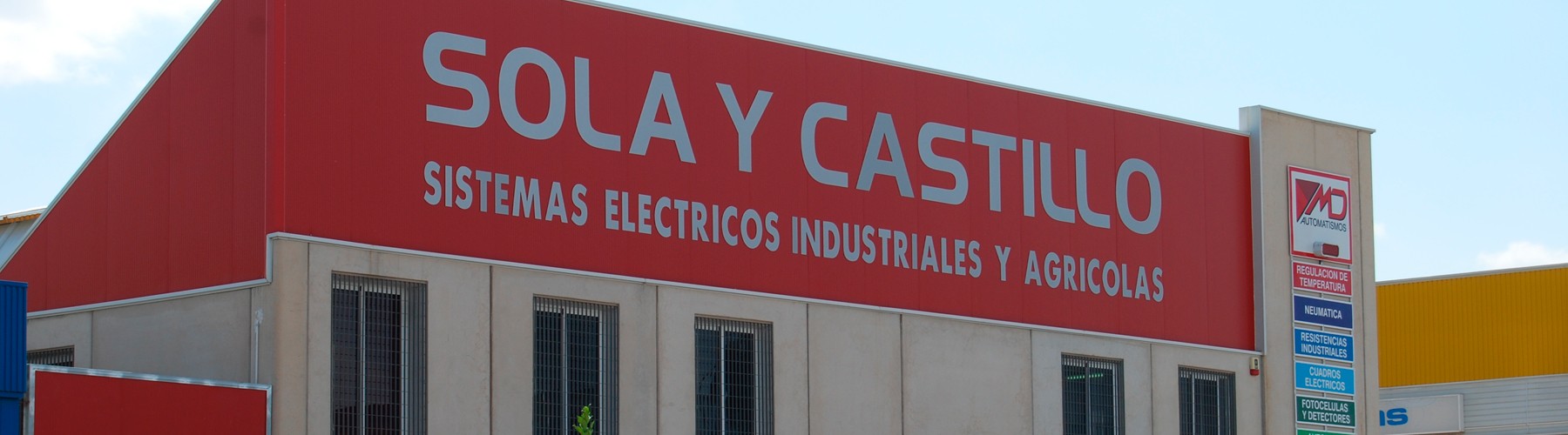 Sola y Castillo Fachada Sola y Castillo